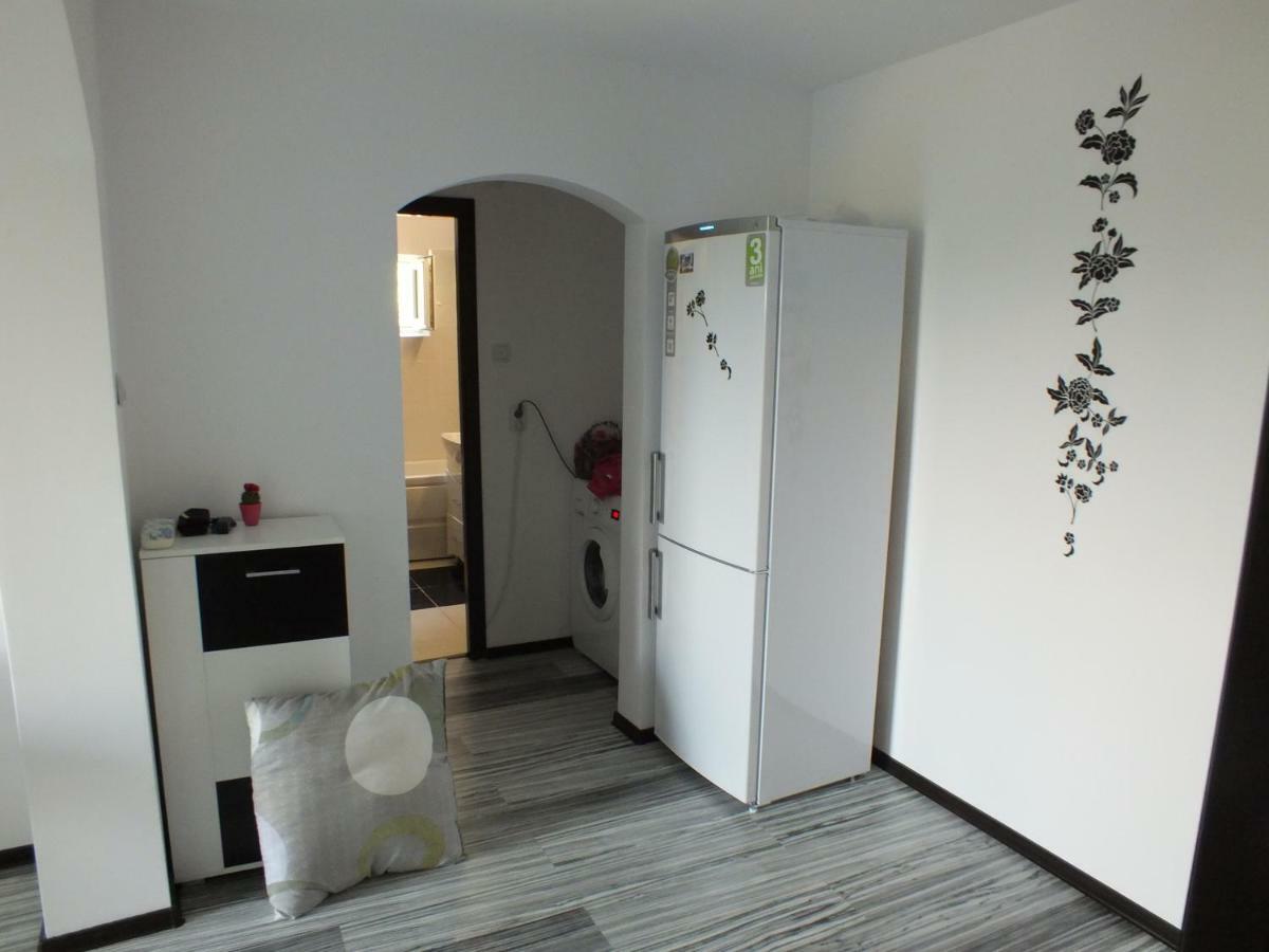 Sophia Apartament คอนสตันซา ภายนอก รูปภาพ